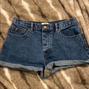 HIGH WAISTED DENIM SHORTS